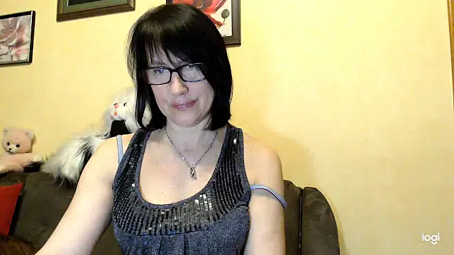 Vlastelina online show from March 3, 2026, 8:15 pm