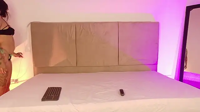 Snapshot of AlexLamunequita chatting on February 21, 2026, 10:55 pm AlexLamunequita online show from February 21, 2026, 10:55 pm