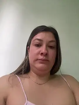 Snapshot of Abby__LS chatting on February 14, 2026, 12:35 pm Abby LS online show from February 14, 2026, 12:35 pm