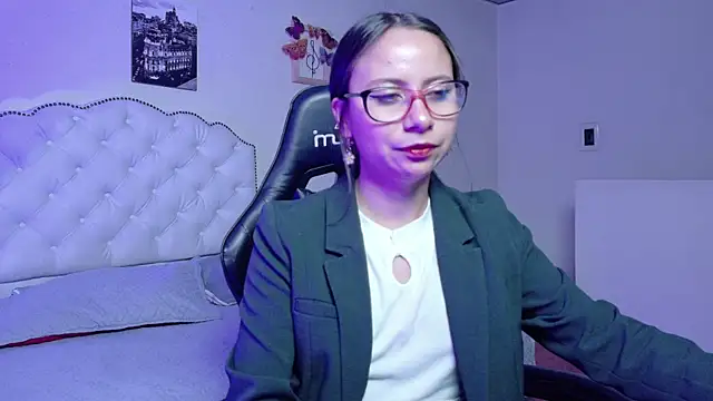 Mei hells online show from March 28, 2026, 2:33 am