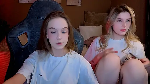 honey kors online show from March 20, 2026, 4:01 pm