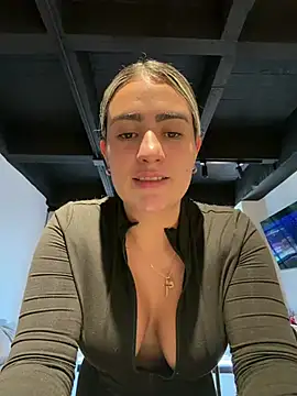Miilana  online show from July 31, 2026, 3:11 pm