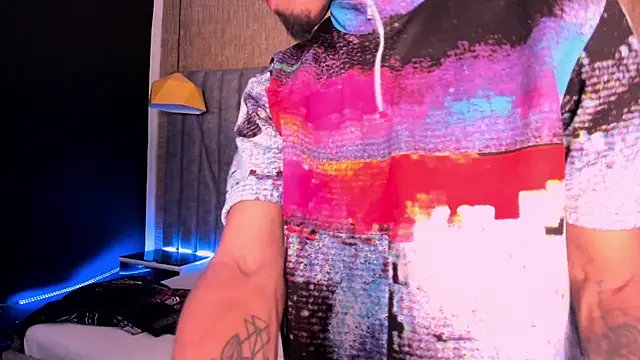 Snapshot of NoaahTylor chatting on February 28, 2026, 7:48 pm NoaahTylor online show from February 28, 2026, 7:48 pm