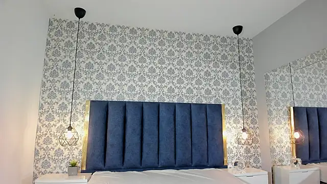 Kendra-Rousee online show from March 26, 2026, 9:20 pm