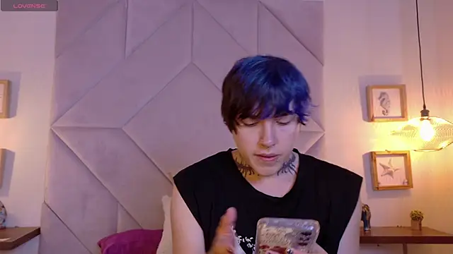 Sateh and Hikary online show from March 31, 2026, 9:48 pm