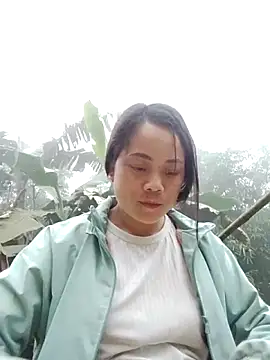 Snapshot of molly-xx chatting on February 23, 2026, 10:45 am molly-xx online show from February 23, 2026, 10:45 am