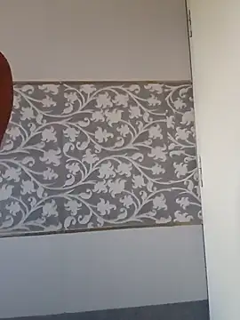 notanerd22 online show from February 18, 2026, 11:39 am