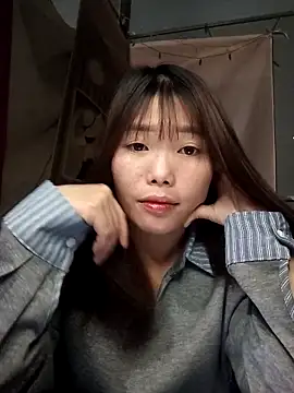 Snapshot of Girl-crazy1 chatting on March 16, 2026, 11:42 pm Girl-crazy1 online show from March 16, 2026, 11:42 pm