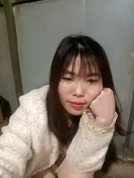 Snapshot of Girl-crazy1 chatting on March 17, 2026, 12:41 pm Girl-crazy1 online show from March 17, 2026, 12:41 pm