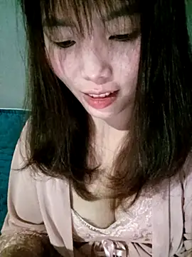 Snapshot of Girl-crazy1 chatting on April 8, 2026, 1:22 pm Girl-crazy1 online show from April 8, 2026, 1:22 pm