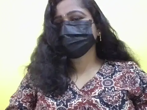 Snapshot of anu-reddyy chatting on February 26, 2026, 4:44 am anu-reddyy online show from February 26, 2026, 4:44 am