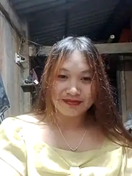 Snapshot of bany-lee chatting on May 2, 2026, 12:54 pm bany-lee online show from May 2, 2026, 12:54 pm
