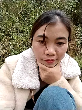 Snapshot of lovely-742 chatting on February 22, 2026, 7:29 am lovely-742 online show from February 22, 2026, 7:29 am