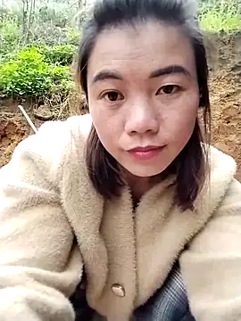 Snapshot of lovely-742 chatting on March 13, 2026, 2:18 am lovely-742 online show from March 13, 2026, 2:18 am