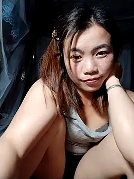 Snapshot of lovely-742 chatting on April 15, 2026, 2:35 pm lovely-742 online show from April 15, 2026, 2:35 pm