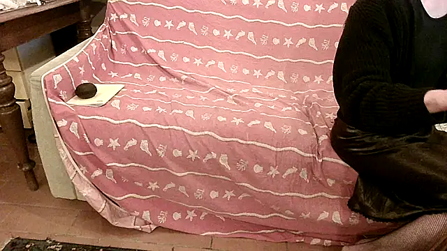 Sexwestworld online show from February 18, 2026, 9:00 pm