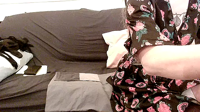 Snapshot of Sexwestworld chatting on March 19, 2026, 8:13 pm Sexwestworld online show from March 19, 2026, 8:13 pm