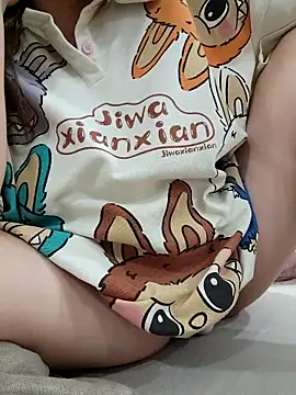 Snapshot of Mira-23 chatting on March 19, 2026, 3:43 am Mira-23 online show from March 19, 2026, 3:43 am