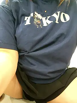 Snapshot of Mira-23 chatting on March 20, 2026, 6:51 am Mira-23 online show from March 20, 2026, 6:51 am