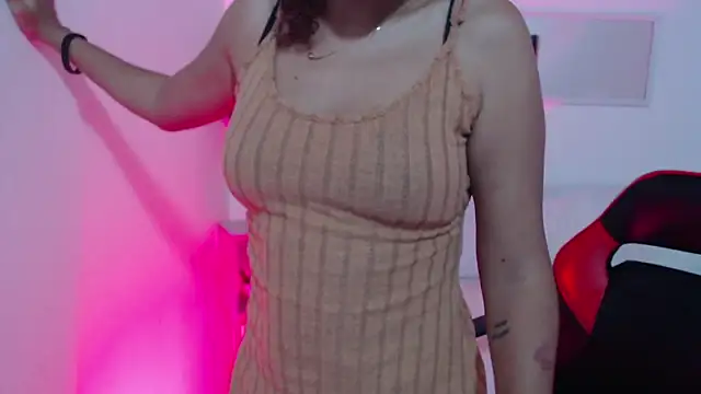 Snapshot of Alice_Grinnerk chatting on February 25, 2026, 1:32 pm Alice Grinnerk online show from February 25, 2026, 1:32 pm