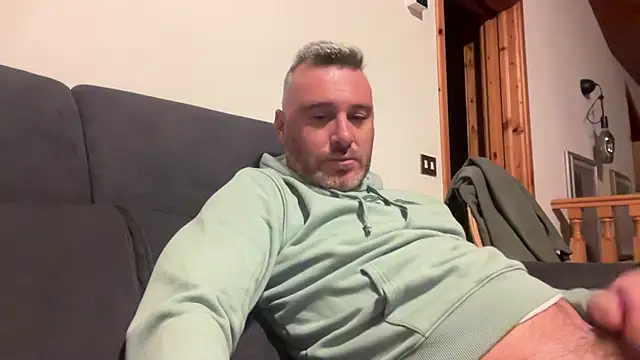 marcovik1 online show from March 11, 2026, 12:27 am