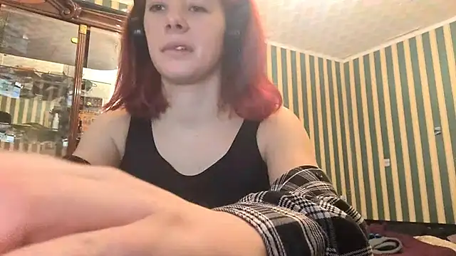 Snapshot of Remyelza chatting on February 21, 2026, 5:14 pm Remyelza online show from February 21, 2026, 5:14 pm