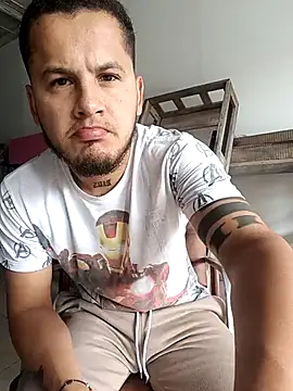 Snapshot of lenin9 chatting on March 26, 2026, 1:17 pm lenin9 online show from March 26, 2026, 1:17 pm