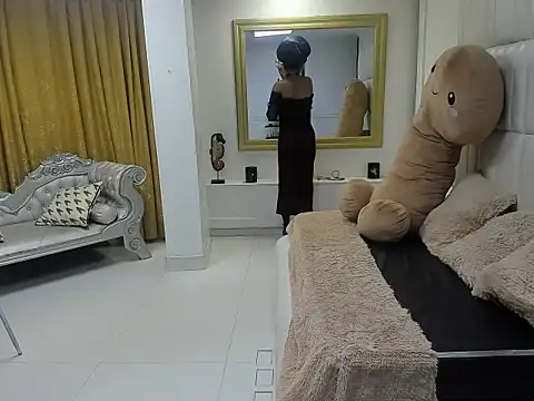 Lexy  grey  online show from February 16, 2026, 11:01 pm