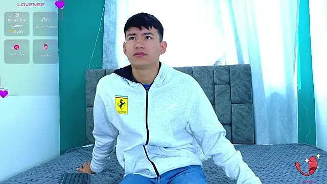 Snapshot of NicolasTorrez chatting on February 12, 2026, 7:42 pm NicolasTorrez online show from February 12, 2026, 7:42 pm