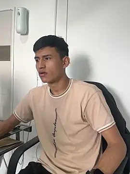 Snapshot of NicolasTorrez chatting on February 15, 2026, 6:59 pm NicolasTorrez online show from February 15, 2026, 6:59 pm