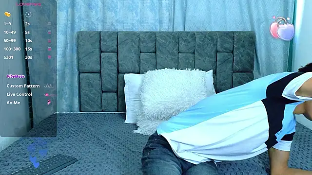 Snapshot of NicolasTorrez chatting on February 26, 2026, 8:08 pm NicolasTorrez online show from February 26, 2026, 8:08 pm