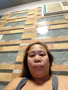 squirtshantal online show from October 14, 2025, 3:07 am