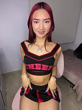 Snapshot of Babyy_blaze chatting on March 18, 2026, 2:58 am Babyy blaze online show from March 18, 2026, 2:58 am