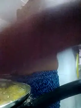 Erickandsam online show from February 18, 2026, 9:44 pm