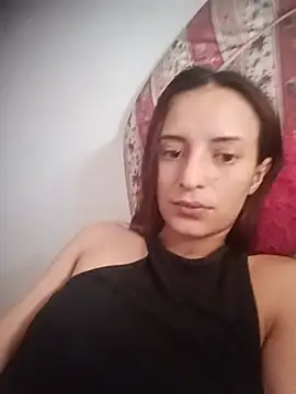 leyla131313 online show from June 4, 2026, 3:29 pm