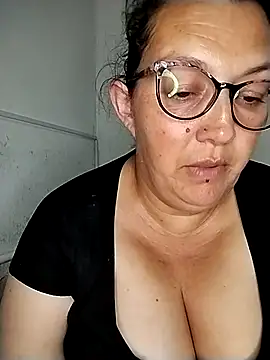  Saraqueen online show from March 14, 2026, 4:40 am