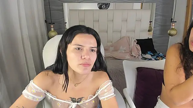 Veyra sereny online show from February 26, 2026, 10:42 pm