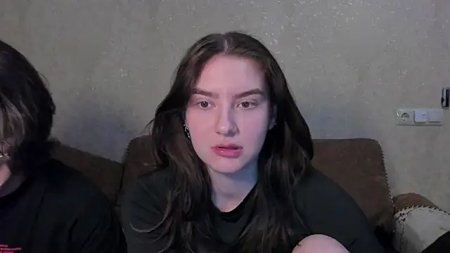 love lina muuur online show from February 14, 2026, 7:32 pm