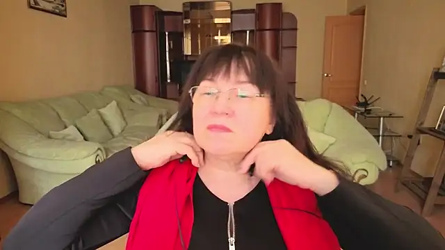 Tori Twirl online show from February 24, 2026, 10:46 am