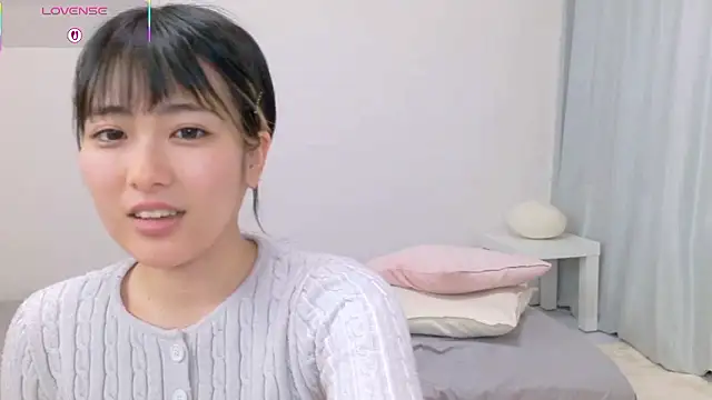 Somi-chan online show from February 24, 2026, 6:55 am