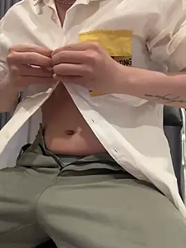 traidep3chan online show from February 22, 2026, 4:24 am