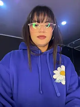 Mia noiir online show from February 26, 2026, 3:49 am