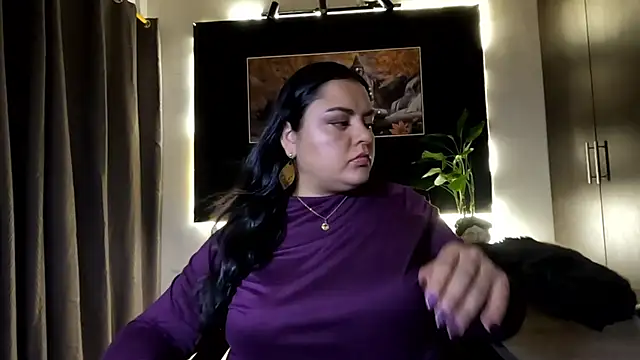 AzaraOnyx online show from July 21, 2026, 1:46 pm