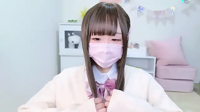 sumire 3 online show from March 19, 2026, 12:31 pm