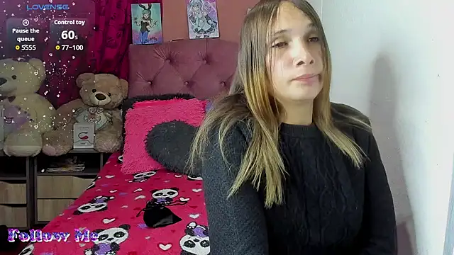 Tiffanny bunny97 online show from March 27, 2026, 11:48 pm