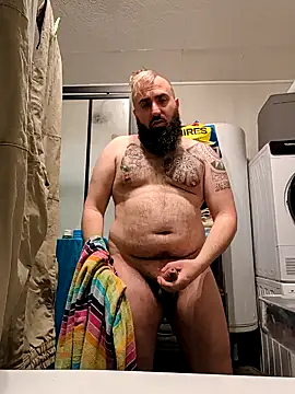 Snapshot of daddyboucher69 chatting on April 4, 2026, 8:50 pm daddyboucher69 online show from April 4, 2026, 8:50 pm