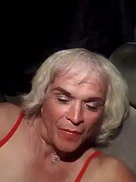 Snapshot of dustbunny64 chatting on March 22, 2026, 8:07 am dustbunny64 online show from March 22, 2026, 8:07 am