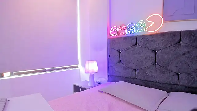 Snapshot of Megan_Morphy chatting on April 14, 2026, 2:56 pm Megan Morphy online show from April 14, 2026, 2:56 pm