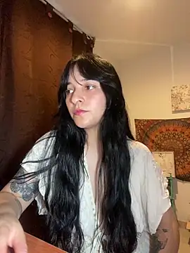 Abril Thompson221 online show from June 9, 2026, 11:49 pm