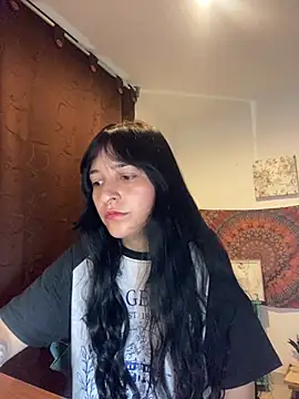 Abril Thompson221 online show from June 27, 2026, 12:04 am